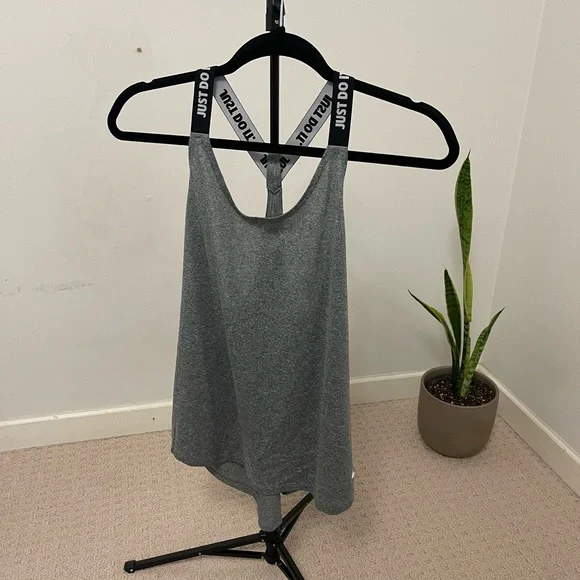 Nike Dri-FIT Racerback Training Tank - Picture 2 of 5